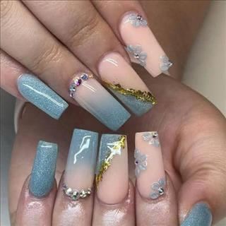 Cần sang lại shop nail vùng Liverpool lượng khách ổn định